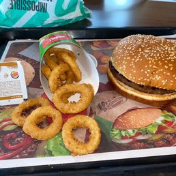 Trying out the new impossible whopper let's see how this taste