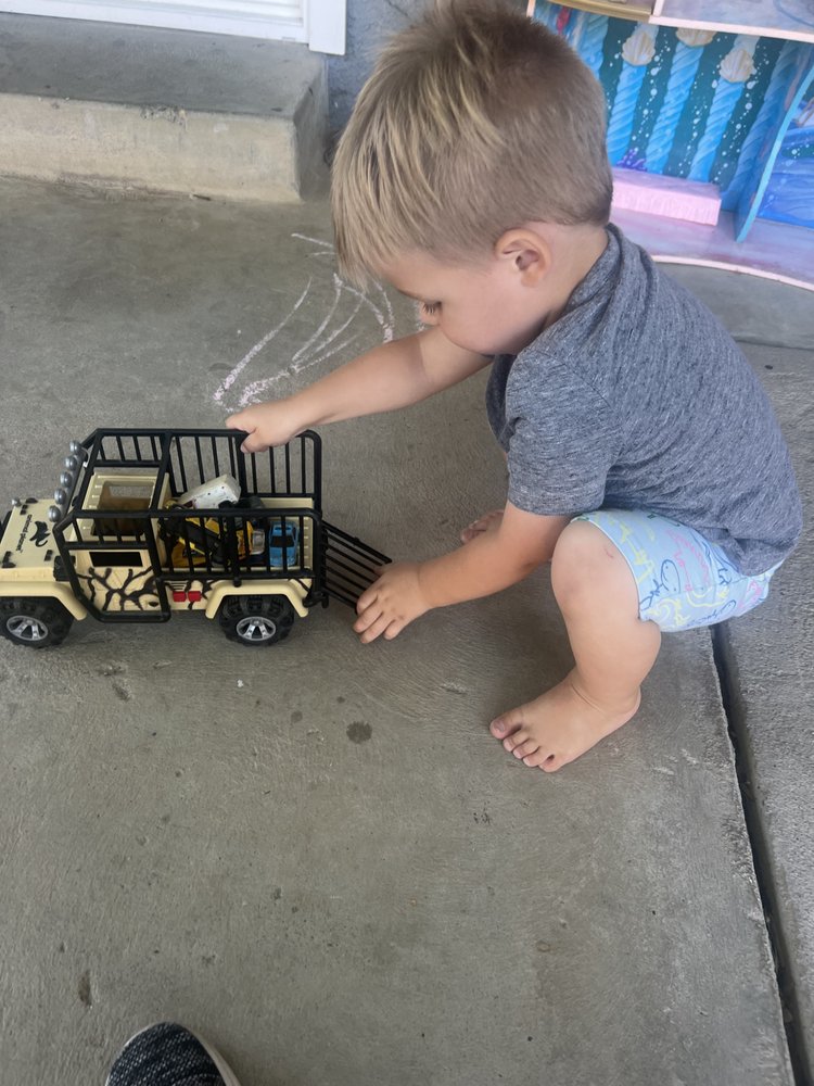 Mrs Nicole’s Daycare And Learning Center - childcare center in Clovis, CA