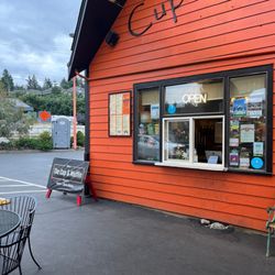 The Cup & Muffin - Walk up order window for yummy breakfast!