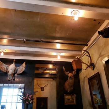 Freemans - Inside - Breakfast & Brunch Near Me - New York, New York