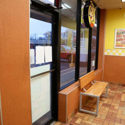 Hungry Howie's Pizza - HOME OF THE ORIGINAL FLAVORED CRUST PIZZA