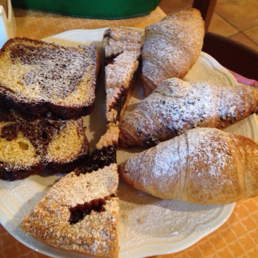 Everymans Encyclopaedia, image size:1000x1000