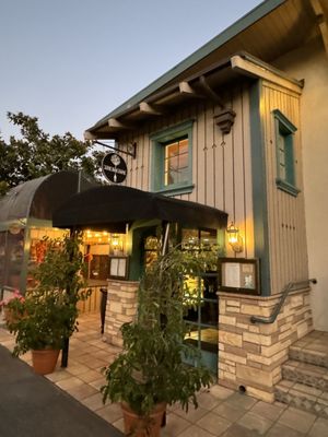Live Oak Cafe by null