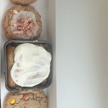 Crumbl - Flower Mound - Cookies - Bakeries Near Me - Flower Mound, Texas Crumbl - Flower Mound - Cookies - Bakeries Near Me - Flower Mound, Texas