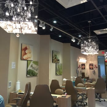 iNail Spa - Nail Salons Near Me - Miami Beach, Florida