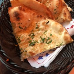 India Roti Room - Garlic Bread