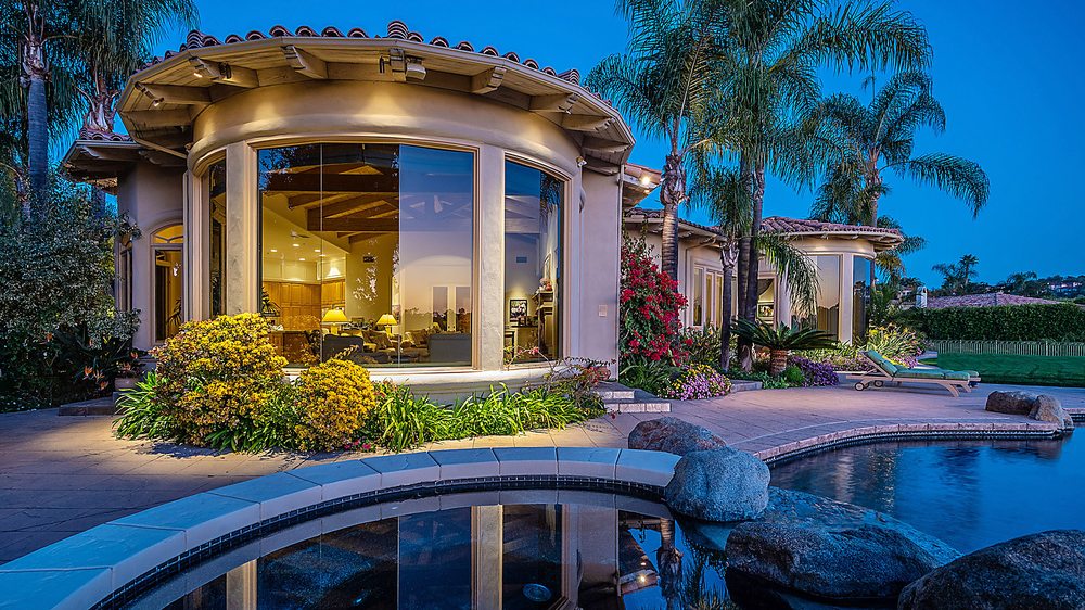 LIGHTING DISTINCTIONS Updated September 2024 320 Photos & 74 Reviews 270 N El Camino Real