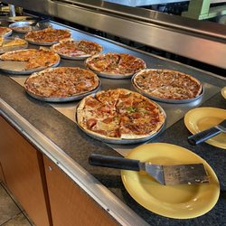 Mazzio's Pizza - Buffett of Pizza