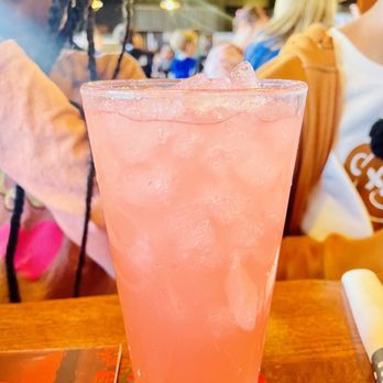Drake's - Pink lemonade - Burgers Near Me - Owensboro, Kentucky Drake's - Pink lemonade - Burgers Near Me - Owensboro, Kentucky