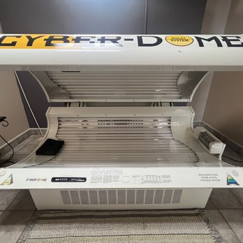 Tropical Tan - Cyberdome - HUGE 20 minute high definition tanning bed with reflectors - Tanning Near Me - Joplin, Missouri Tropical Tan - Cyberdome - HUGE 20 minute high definition tanning bed with reflectors - Tanning Near Me - Joplin, Missouri