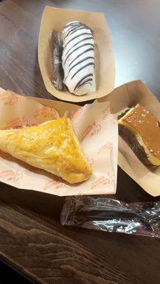 Pinecrest Bakery - Kendall by null