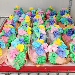 Angelo’s Bakery And Catering - Easter Almond Cream Easter Eggs Tray
