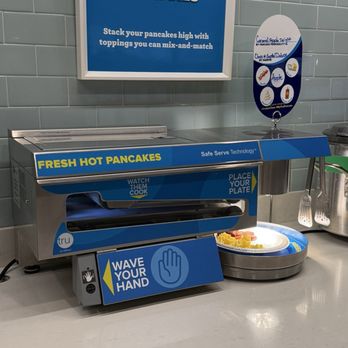 Tru By Hilton Savannah Midtown - Pancake machine - Hotels Near Me - Savannah, Georgia Tru By Hilton Savannah Midtown - Pancake machine - Hotels Near Me - Savannah, Georgia