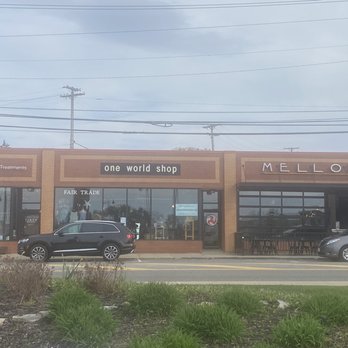 One World Shop - 20 April 2023 -- Outside One World Shop - Jewelry Near Me - Rocky River, Ohio One World Shop - 20 April 2023 -- Outside One World Shop - Jewelry Near Me - Rocky River, Ohio