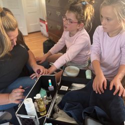 Split Ends Traveling Salon