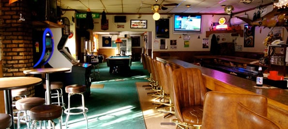 The Four Treys Tavern by null
