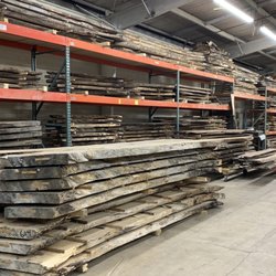 Wood Stock Supply - Hundreds of live edge slabs
