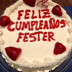 Horno Monterrey Bakery - Tres leches cake was a huge success.It was made just right and ready to go.Will definitely be back to try out the rest of the pastries.