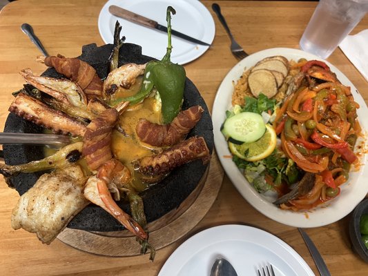 Mariscos Sinaloa by null