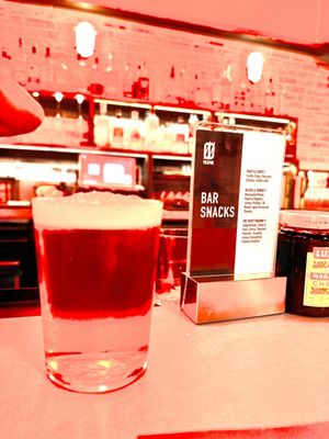 Double Zero Pie & Pub by null