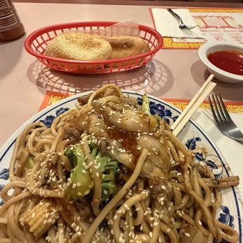 Emperor Mongolian BBQ - Table - Mongolian Near Me - West Covina, California