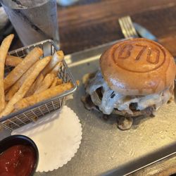 user provided Beacon 70 Restaurant photo