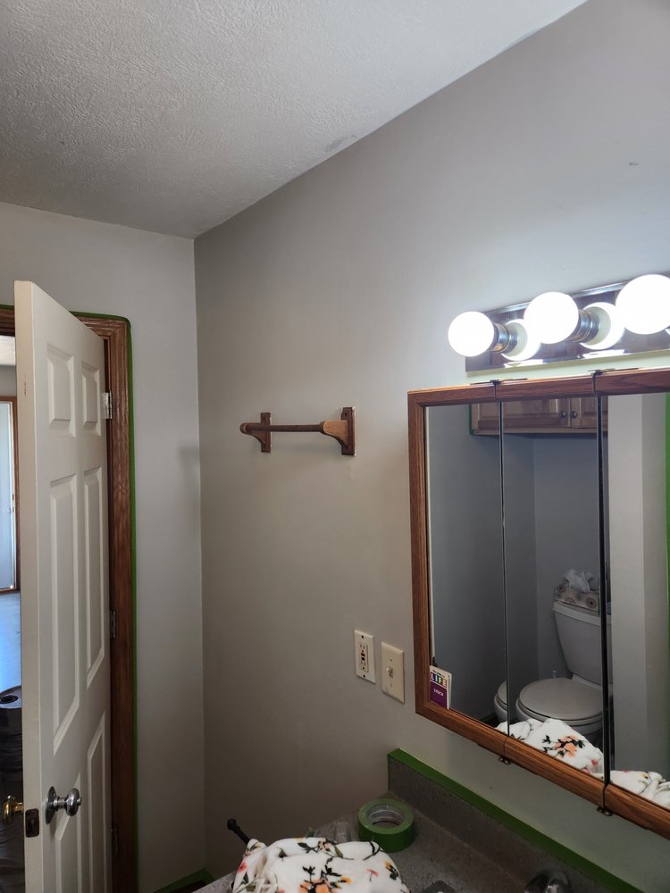 Slide of Drewski Handyman Services