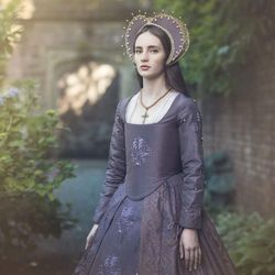 Designs From Time - Elizabethan gown. www.DesignsFromTime.com