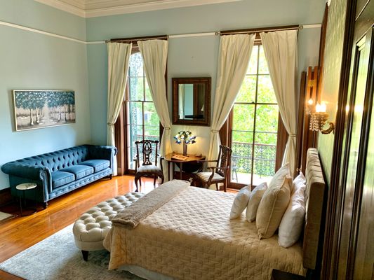The Lanaux Mansion by null