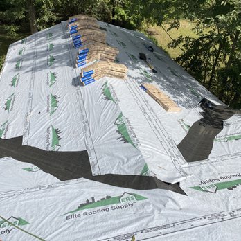 Arocha Enterprise - a roof being installed - Roofing Near Me Arocha Enterprise - a roof being installed - Roofing Near Me