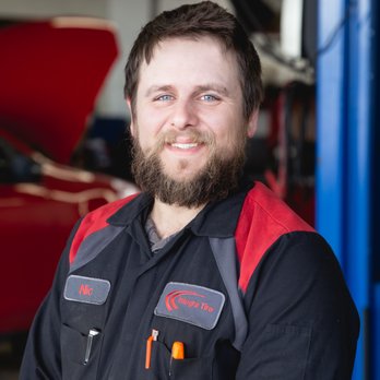 Foreman's Integra Tire And Auto Centre - Nic - Lead Diagnostician - Auto Repair Near Me - Langley, British Columbia Foreman's Integra Tire And Auto Centre - Nic - Lead Diagnostician - Auto Repair Near Me - Langley, British Columbia