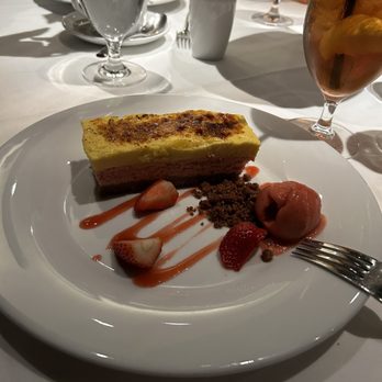 Council Oak Steaks & Seafood - Strawberry cheesecake brûlée - New American Near Me - Gary, Indiana Council Oak Steaks & Seafood - Strawberry cheesecake brûlée - New American Near Me - Gary, Indiana