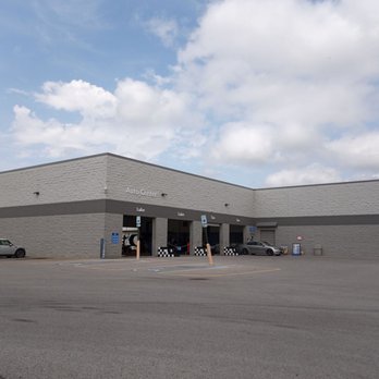 Walmart Supercenter - a parking lot with cars - Grocery Near Me - Carbondale, Illinois Walmart Supercenter - a parking lot with cars - Grocery Near Me - Carbondale, Illinois