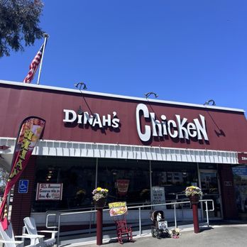Dinah's Chicken - Outside - Chicken Shop Near Me - Glendale, California