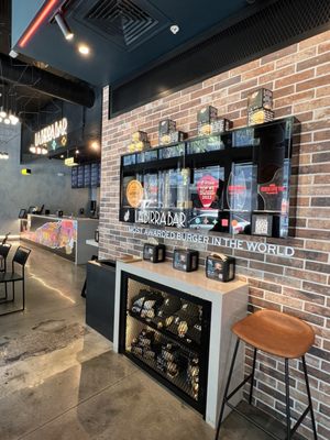 La Birra Bar (Burgers) - Wynwood by null