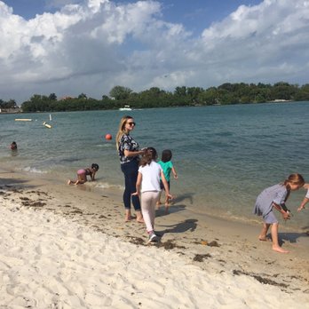 Jungle Island - Beach are facing Venetian causeway. - Amusement Parks Near Me - Miami, Florida Jungle Island - Beach are facing Venetian causeway. - Amusement Parks Near Me - Miami, Florida