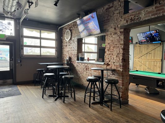 Rocky Top Tavern by null