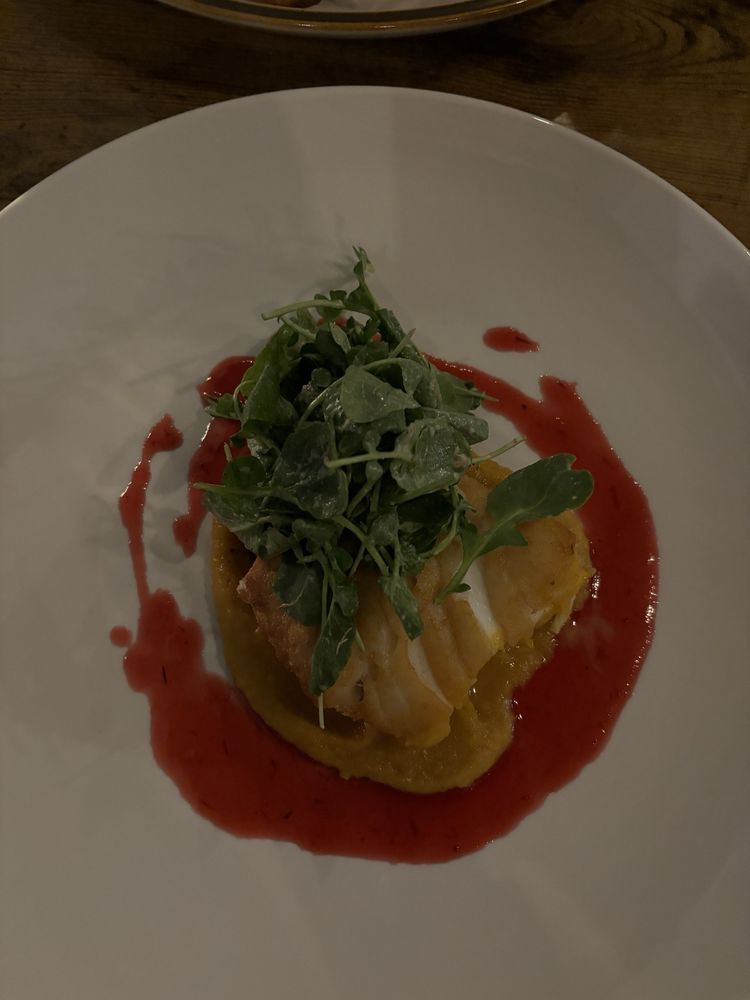 Dara Bistro Logo