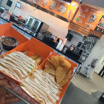 Roll Em Up Taquitos - 2pack chicken taquito combo and 3pack cheese, potato taquito - Mexican Near Me - Chino Hills, California Roll Em Up Taquitos - 2pack chicken taquito combo and 3pack cheese, potato taquito - Mexican Near Me - Chino Hills, California