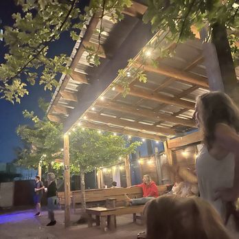 The Broadside - Seats under pretty trees and roof - Outdoor Movies Near Me - New Orleans, Louisiana The Broadside - Seats under pretty trees and roof - Outdoor Movies Near Me - New Orleans, Louisiana