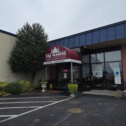 Taj Mahal Authentic Indian Cuisine