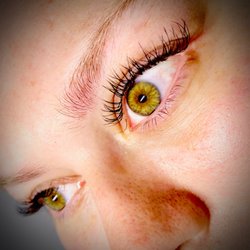 Amazing Lash Studio - Classic Lash Extensions
