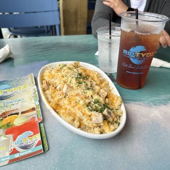 RipTydz - Bacon and chicken Mac and cheese. Terrible, don't buy this. - Seafood Near Me - Myrtle Beach, South Carolina