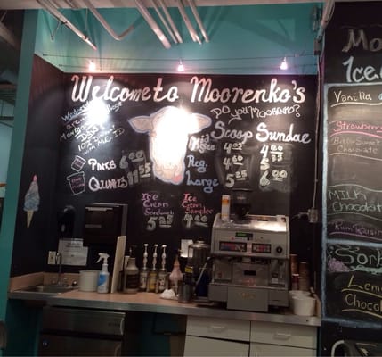 Moorenko's Ice Cream Café by null