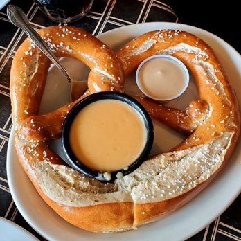 J Timothy's Taverne - American Near Me - Plainville, Connecticut