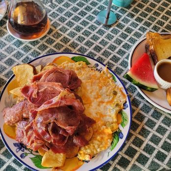 Fraser Park Restaurant - German breakfast with a schnitzel - Breakfast & Brunch Near Me - Burnaby, British Columbia Fraser Park Restaurant - German breakfast with a schnitzel - Breakfast & Brunch Near Me - Burnaby, British Columbia