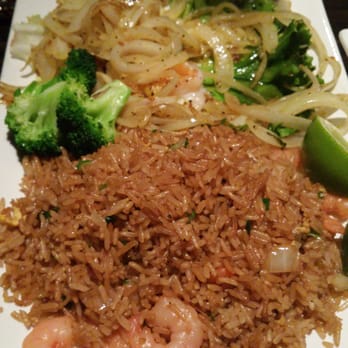 888 Bistro - Shrimp fried rice with talapia - Chinese Near Me - Houston, Texas 888 Bistro - Shrimp fried rice with talapia - Chinese Near Me - Houston, Texas