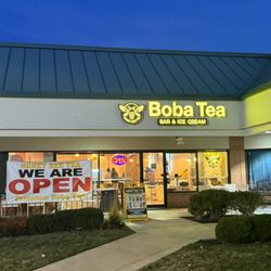 Honey Bee Tea - Oakville - The highest quality boba store in town