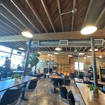 Heritage Coffeehouse - Coffee Roasteries Near Me - Redding, California