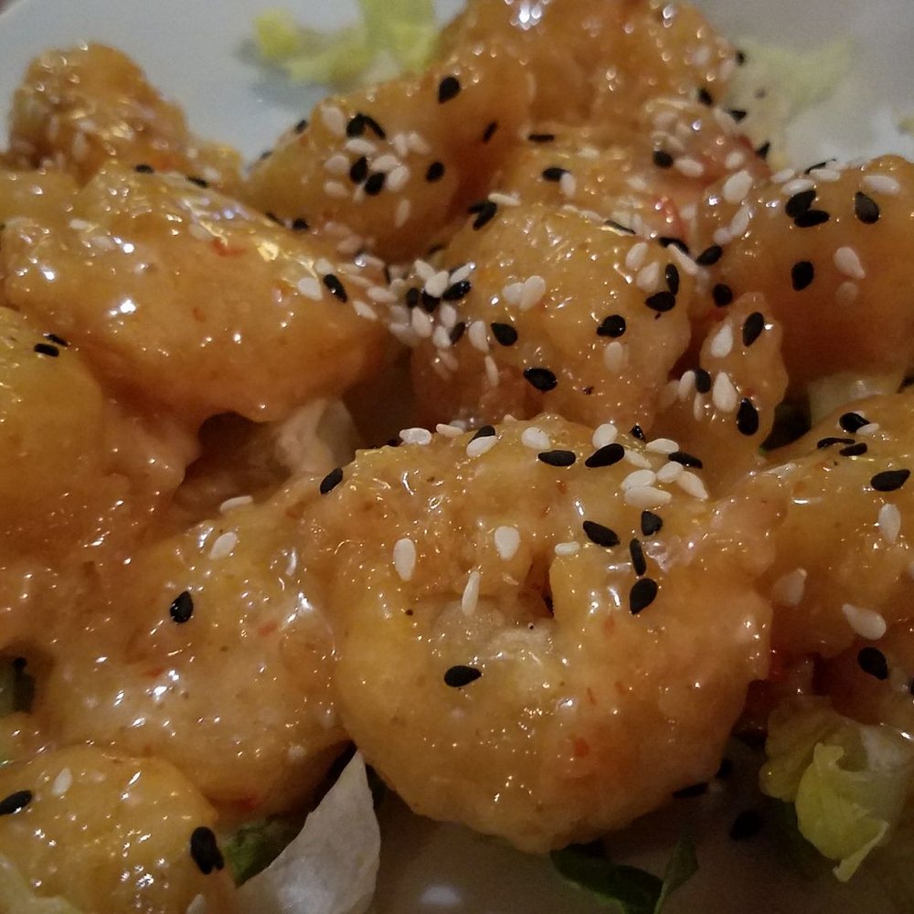 Fresh Catch Seafood Grill - Omg all this was excellent    firecracker Shrimp, Oysters, seafood pot & key lime martini - Seafood Near Me - Stuart, Florida